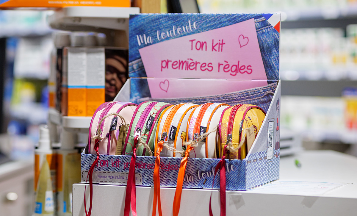 protections hygieniques en rayon dans un magasin protections hygieniques en rayon dans un magasin